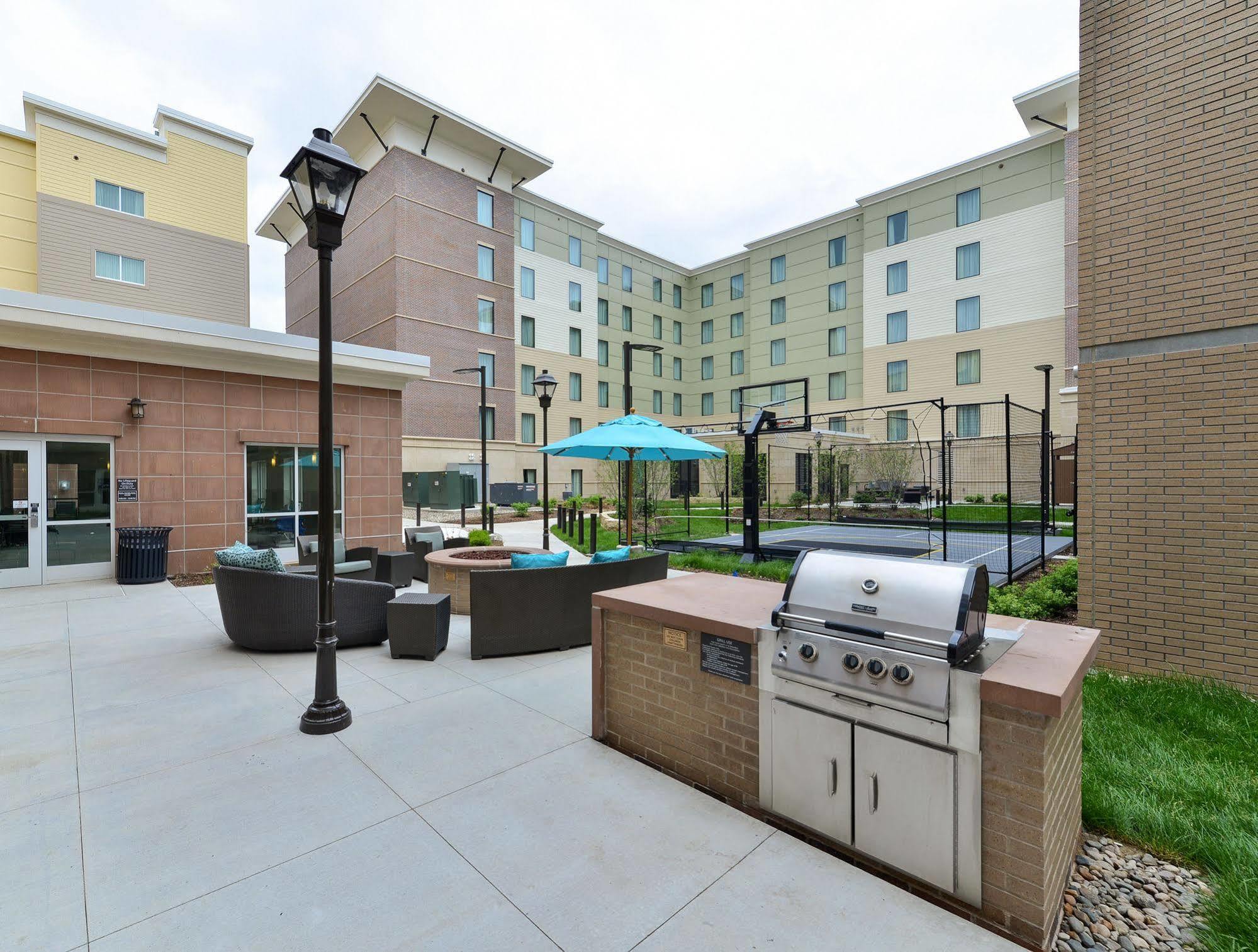 Residence Inn By Marriott Des Moines Downtown Exterior photo